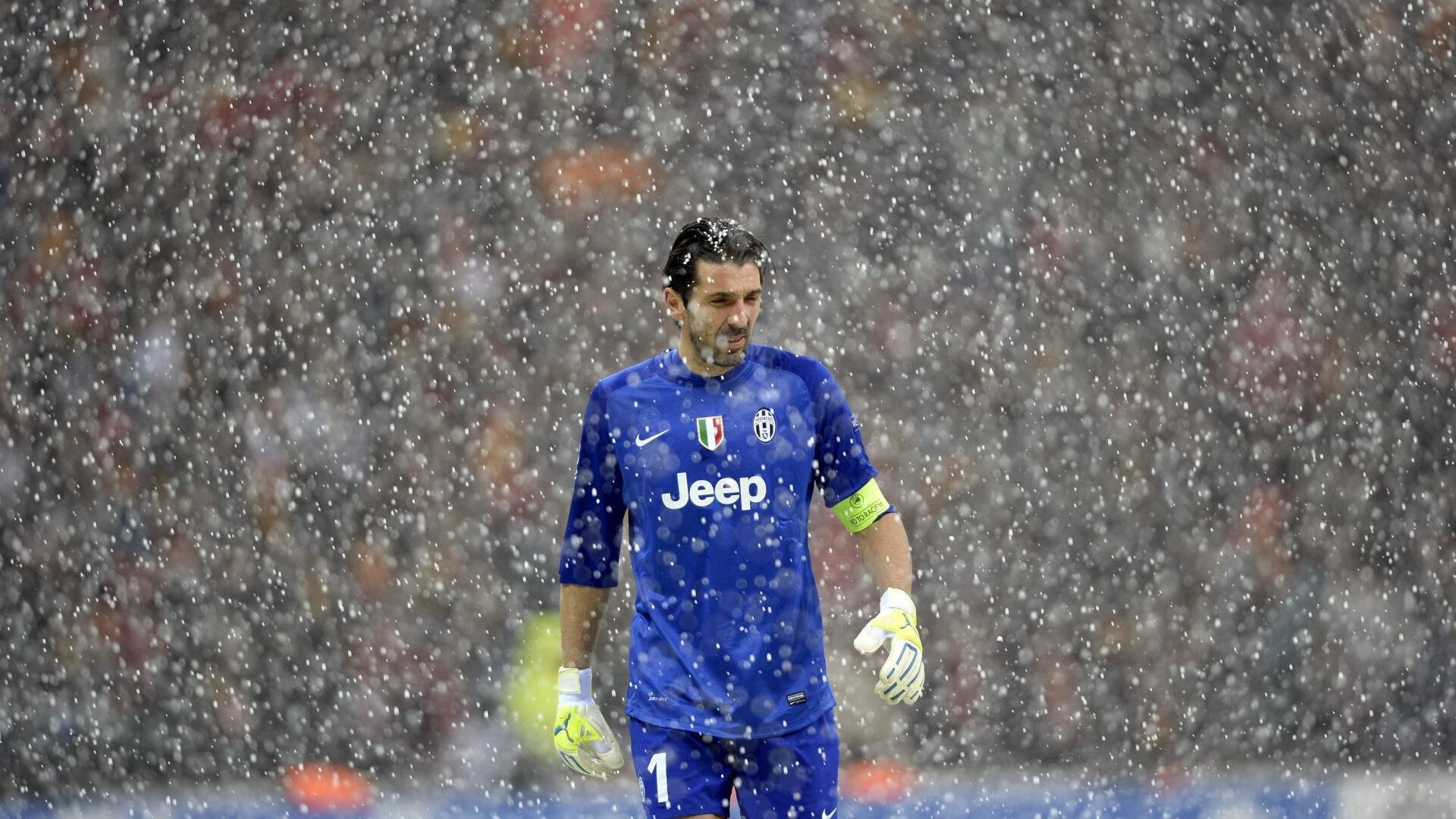 转身速度缩短助选手争分夺秒，转身突破动作要领